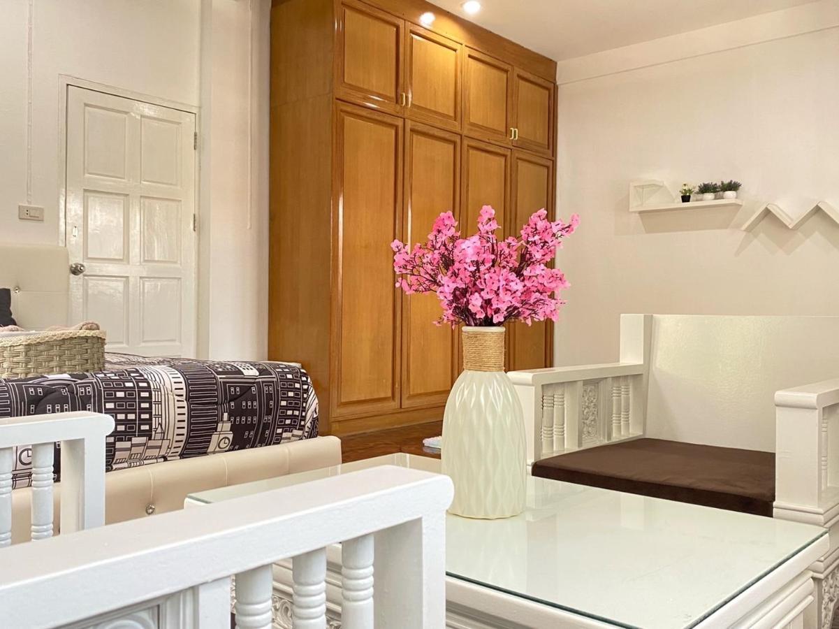 Boxsoon Nimman 2 # 4Beds 3Baths Villa Chiang Mai Exterior foto