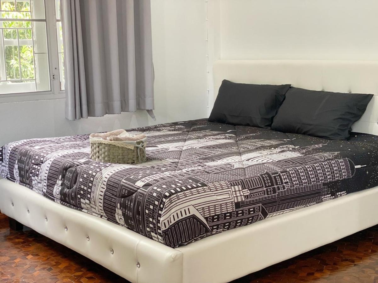 Boxsoon Nimman 2 # 4Beds 3Baths Villa Chiang Mai Exterior foto